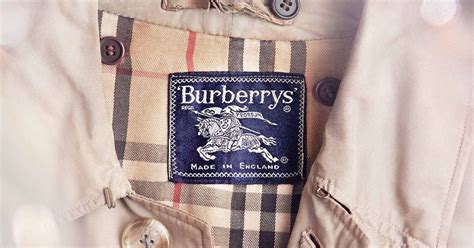 couverture burberry|burberry signatures for men.